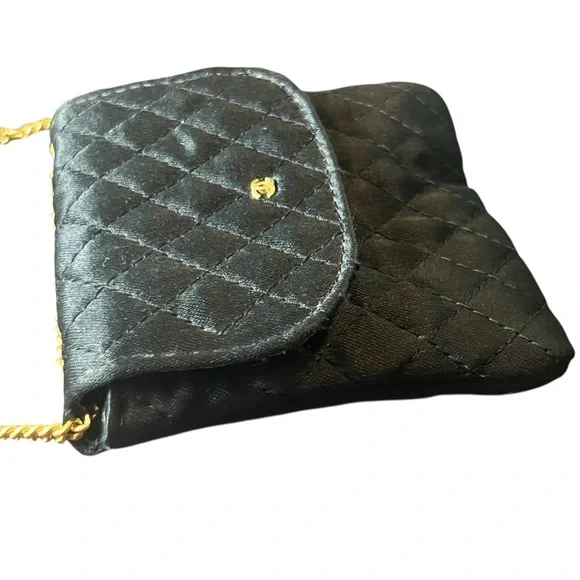 Vintage Chanel Black Quilted Micro Bag - with Chanel Gift Bag - Picture 6 of 15